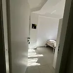 Aurora 波米利亚诺达尔科