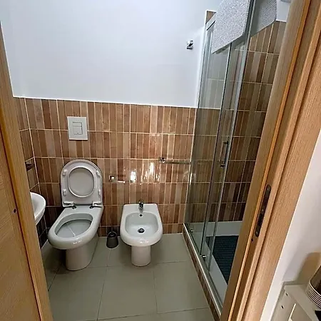 Aurora Liefdeshotel Pomigliano d'Arco