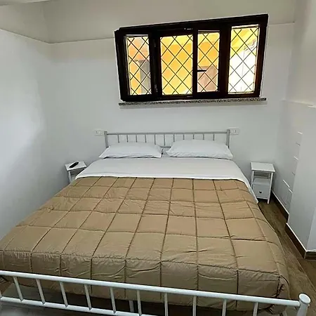Liefdeshotel Aurora Pomigliano d'Arco